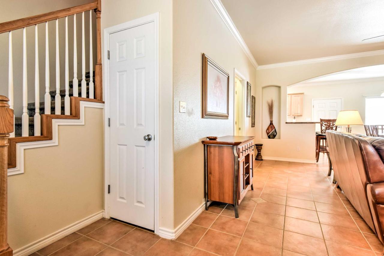 Waterfront Corpus Christi Townhome With Pool And Dock! Exterior foto